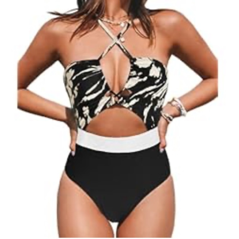 NWT Cupshe Black/White/Ivory Swimsuit